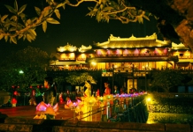 Hue by Night